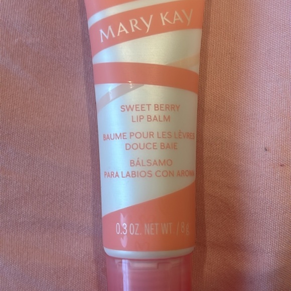 Mary Kay Sweet Berry Lip Balm - Pink - Picture 3 of 3